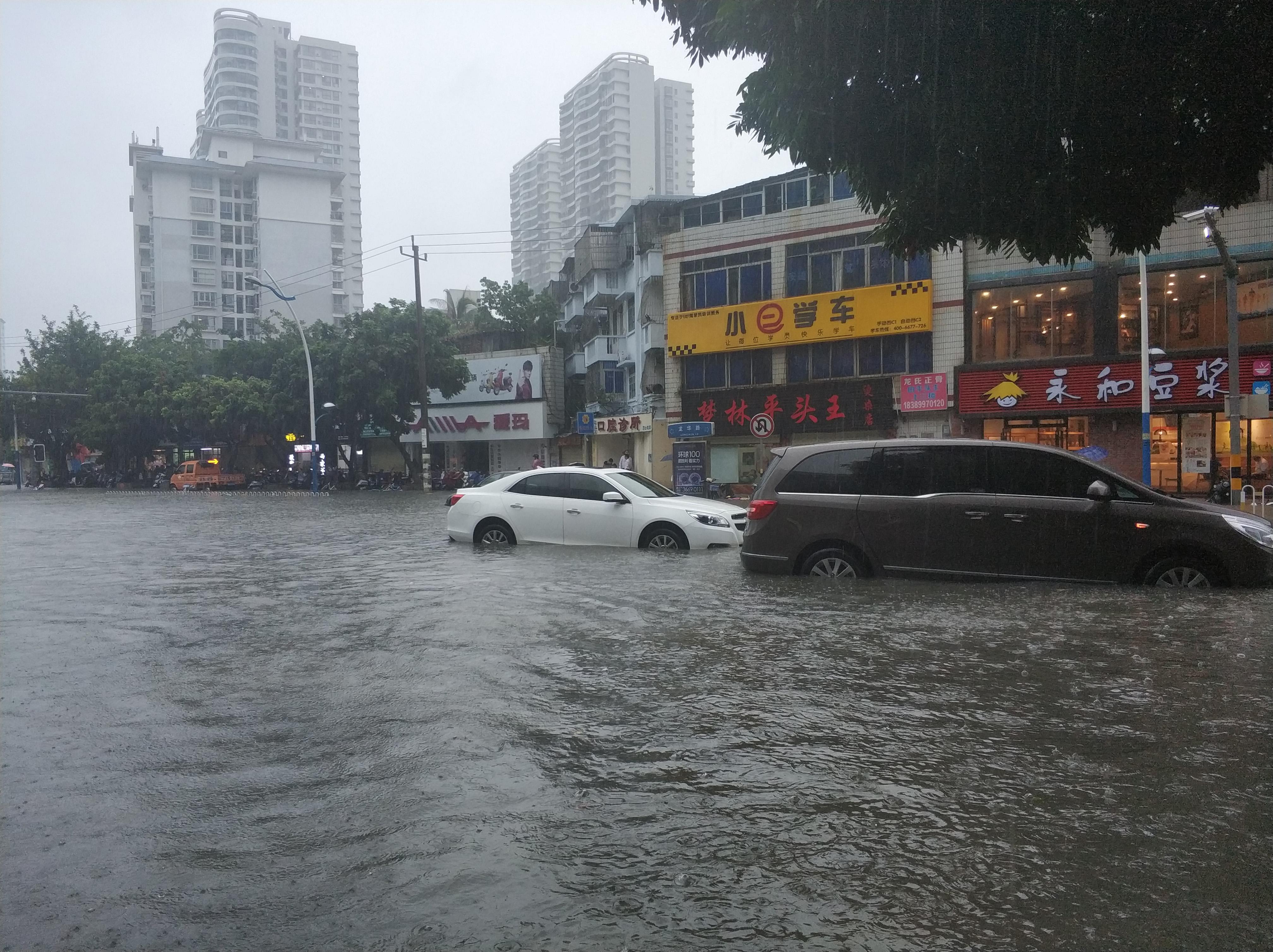 海南海口最新视频,海南海口最新视频,城市新脉动,活力四溢的画卷,海南海口最新视频,活力四溢的城市画卷
