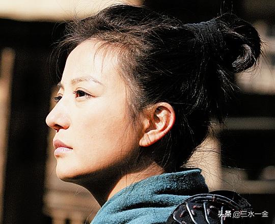 花木兰最新评分,花木兰最新评分,荣耀之花绽放银幕,花木兰最新评分揭晓,荣耀绽放银幕的传奇之花