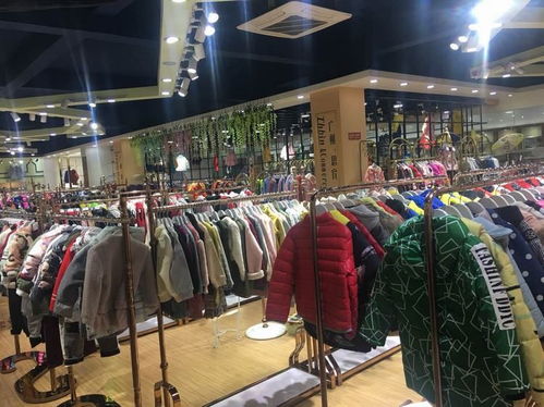 织里尾货最新,织里尾货市场的新篇章,时尚与实惠的完美结合,织里尾货市场新篇章,时尚与实惠的完美结合,最新尾货动态揭秘
