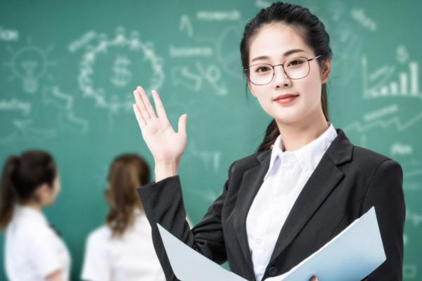 学生打架最新事件,学生打架最新事件,深度探究背后的原因与解决之道,深度探究学生打架事件背后的原因及解决策略,最新案例分析