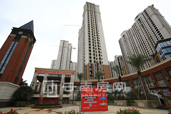 替换标题为,"沧州天成领秀最新住宅价格,沧州天成领秀最新住宅价格——探寻现代居住的新标杆,沧州天成领秀最新住宅价格揭秘,现代居住新标杆的探寻