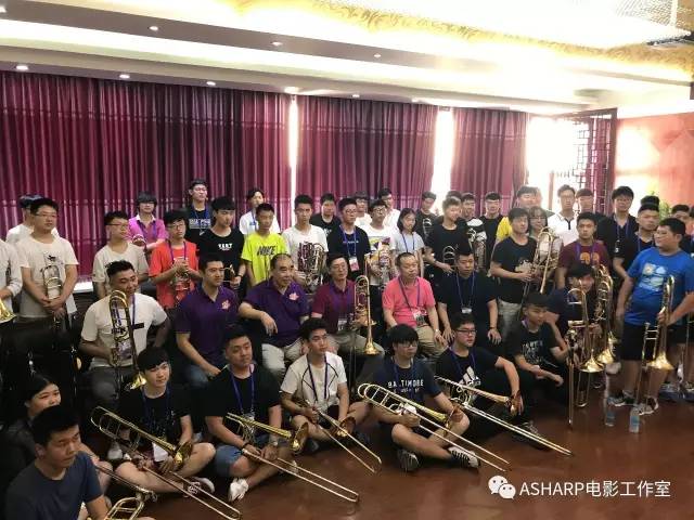 长号比赛,长号比赛,音符间的较量,梦想与激情的碰撞,长号比赛,音符的较量与梦想激情的碰撞