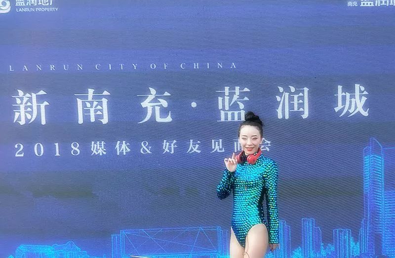 蓝润地产成都新盘发布,蓝润地产成都新盘发布,重塑城市生活品质的新篇章,蓝润地产成都新盘发布,重塑城市生活品质,开启新篇章